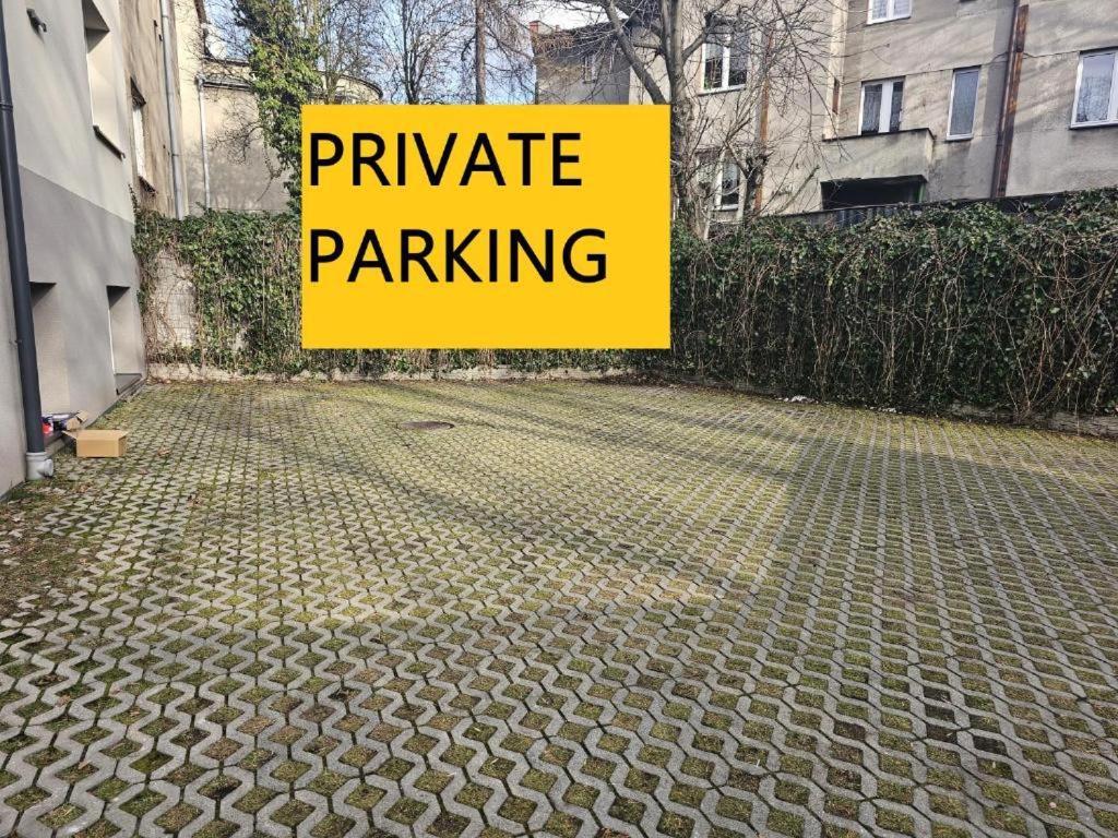 Urban Apartments Premium No 3, Free Private Parking, Self Check-In Chorzów Εξωτερικό φωτογραφία